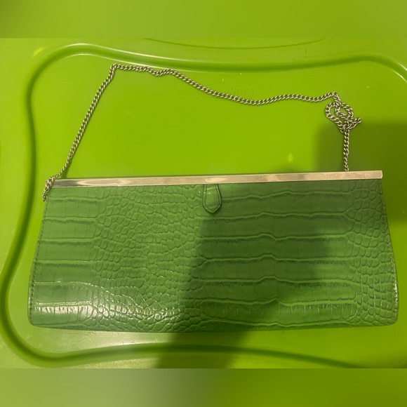 Women Green Croc clutch - Picture 1 of 1